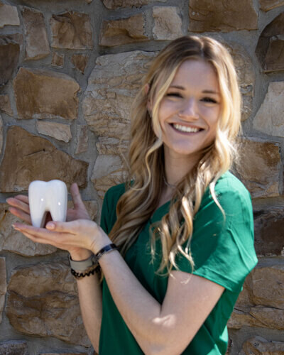 Cassidy Binkley — E.F.D.A.